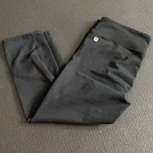 GUC Fabletics powerhold capris